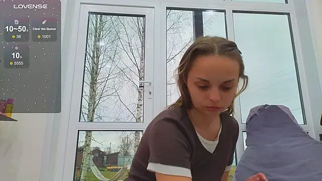 Misss Vikk online show from 04.15.26