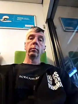 Snapshot of seelengleich chatting on 09.16.25 seelengleich online show from 09.16.25