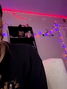 N1NT3NDH03 online show from 11.26.25