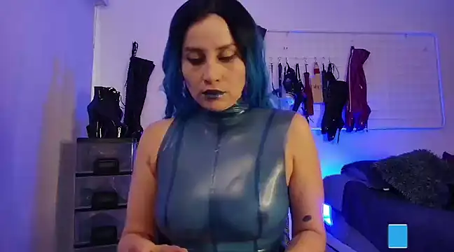 mylatexpleasure online show from 01.17.25