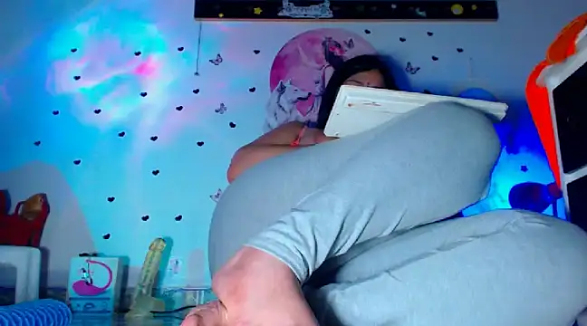 oliviarodriguez2u online show from 12.15.24