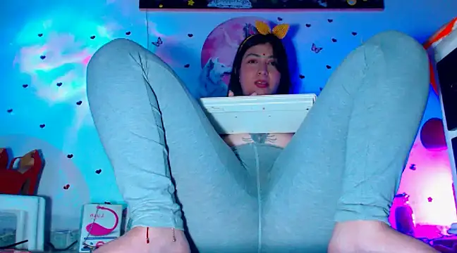 oliviarodriguez2u online show from 01.11.25