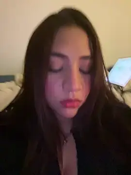 Snapshot of marcimaa chatting on 01.19.25 marcimaa online show from 01.19.25