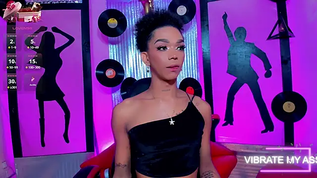 nickyminach  online show from 02.04.26