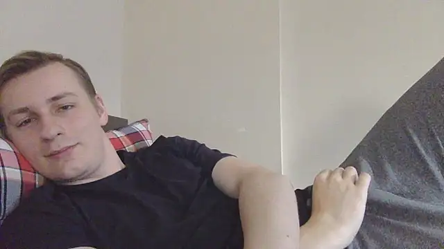 Snapshot of your_andy chatting on 09.28.25 your andy online show from 09.28.25