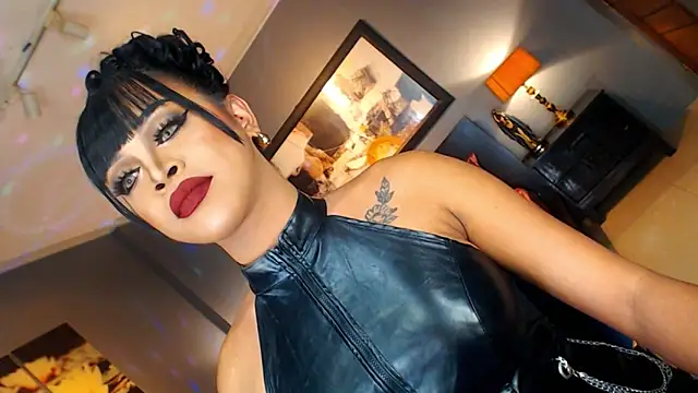 MarryQueen22 online show from 11.13.25