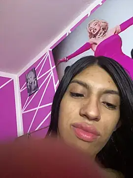 Ortegakim online show from 02.08.25