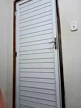 VIC22SECRET online show from 02.21.25