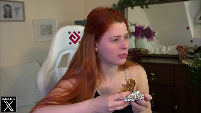 doll lesli online show from 01.10.25