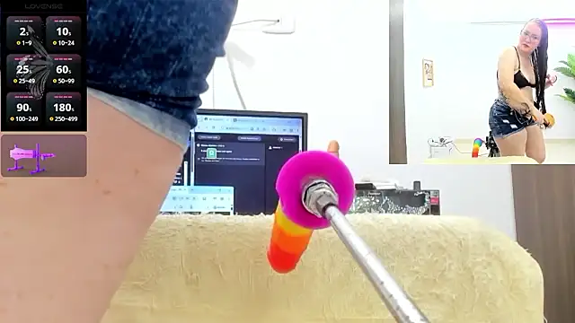 Paulina Davis  online show from 01.11.26