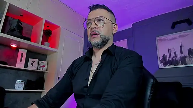 MrFrank tattoo online show from 02.13.26