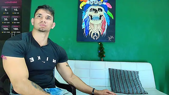 GendersonFit online show from 11.26.25