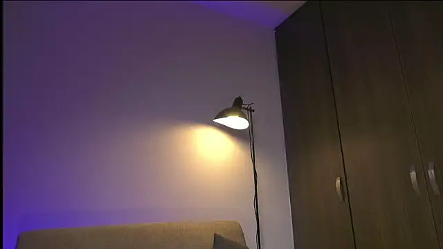 Amber  Davis online show from 03.11.25