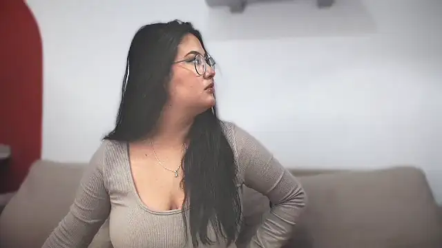 Snapshot of ZabathMiller chatting on 02.26.25 ZabathMiller online show from 02.26.25