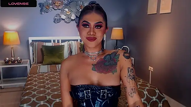 StellaStrong30 online show from 02.25.25