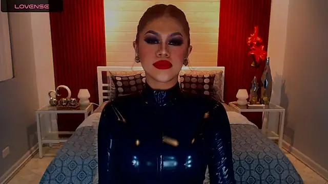 StellaStrong30 online show from 09.19.25