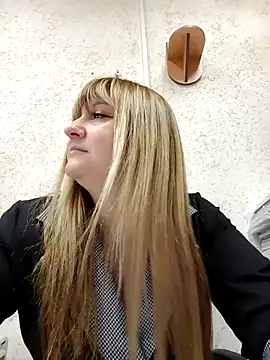 Office Albertina online show from 10.22.25