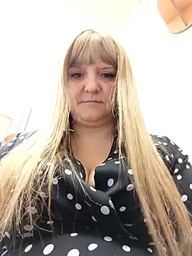 Snapshot of Office_Albertina chatting on 03.26.26 Office Albertina online show from 03.26.26