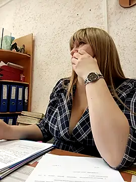 Snapshot of Office_Albertina chatting on 04.14.26 Office Albertina online show from 04.14.26