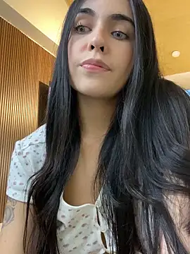 DaphneUwu online show from 11.23.25