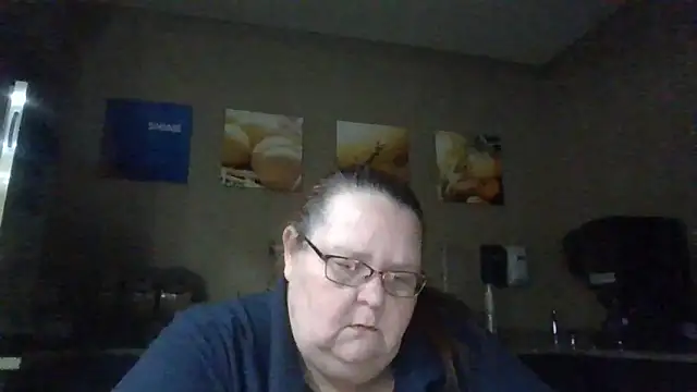 Hornybbw1978 online show from 01.31.25