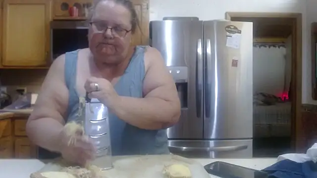 Hornybbw1978 online show from 10.22.25