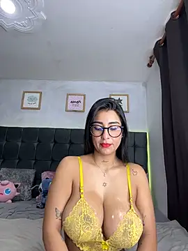 lovely violet13 online show from 11.24.25