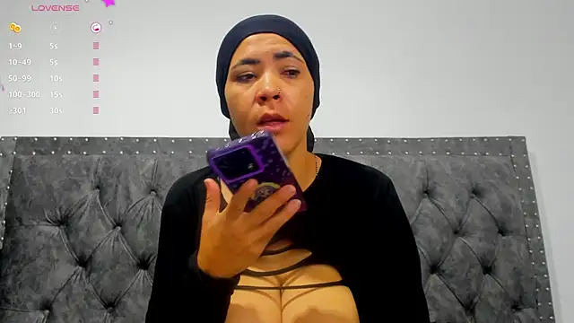 Dounia nagi online show from 02.13.25