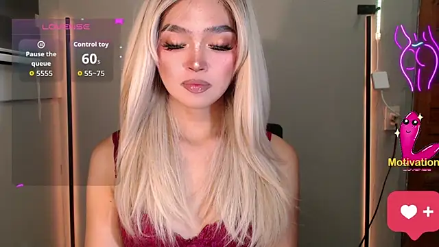 Itsme claire online show from 03.25.26