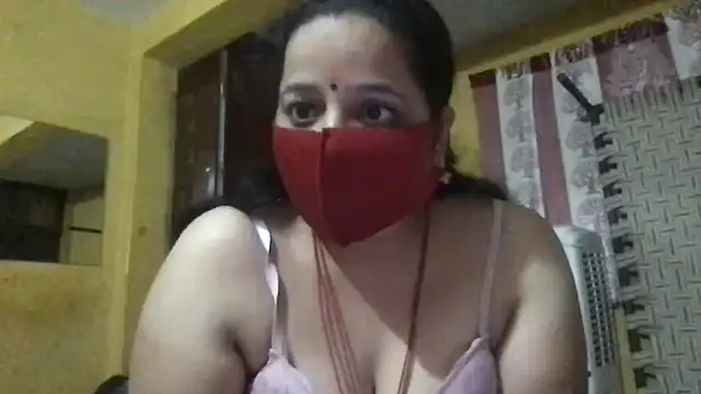 Snapshot of Riyasingh9 chatting on 03.18.25 Riyasingh9 online show from 03.18.25