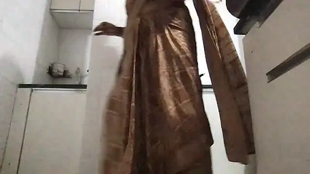 Snapshot of Riyasingh9 chatting on 11.26.25 Riyasingh9 online show from 11.26.25