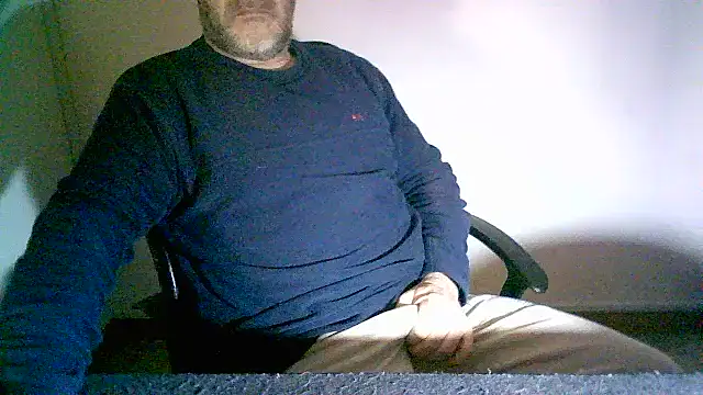 Snapshot of Greek_Passion chatting on 01.22.25 Greek Passion online show from 01.22.25