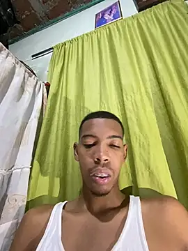 Snapshot of tonny_sexxxx chatting on 07.04.26 tonny sexxxx online show from 07.04.26