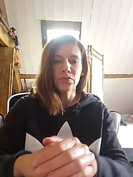 Lina lou4 online show from 02.13.25