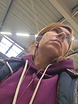 Lina lou4 online show from 12.05.25