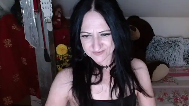 DebraMilf online show from 06.04.26