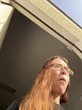 Dakota 02 online show from 04.06.26