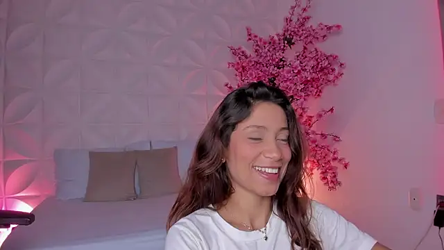 cora 22 online show from 01.16.26