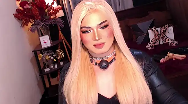 Snapshot of Bitch_Fowler69 chatting on 01.02.25 Bitch Fowler69 online show from 01.02.25