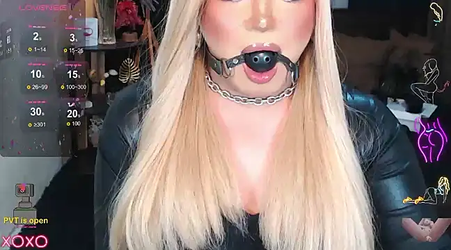 Snapshot of Bitch_Fowler69 chatting on 02.13.25 Bitch Fowler69 online show from 02.13.25