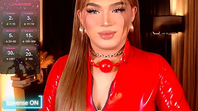 Snapshot of Bitch_Fowler69 chatting on 09.14.25 Bitch Fowler69 online show from 09.14.25