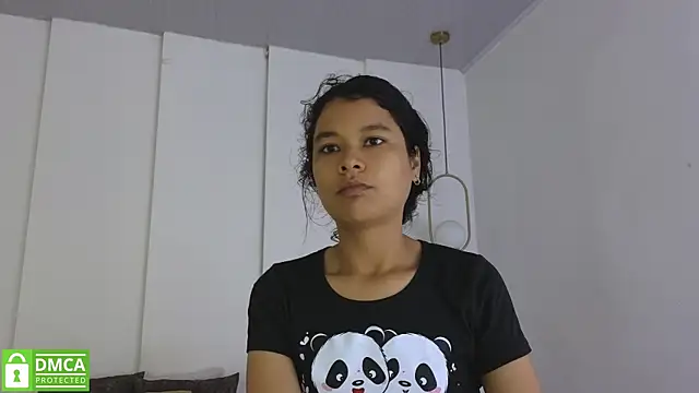 Snapshot of sexychanell_18 chatting on 06.21.26 sexychanell 18 online show from 06.21.26