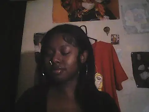 Snapshot of TinyBlazian901 chatting on 03.21.25 TinyBlazian901 online show from 03.21.25