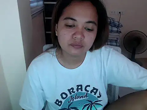 xTheLastVIRGINx online show from 03.01.26