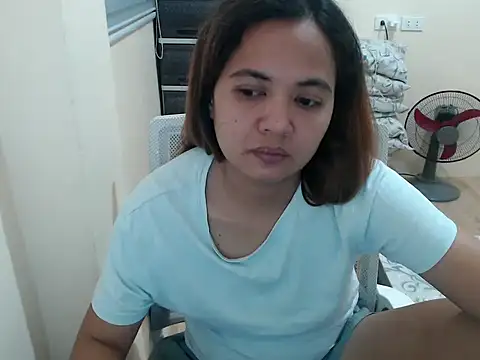 Snapshot of xTheLastVIRGINx chatting on 03.20.26 xTheLastVIRGINx online show from 03.20.26