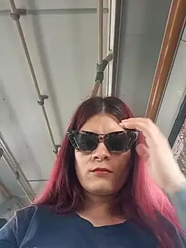 Snapshot of Emmily_Fox chatting on 02.16.25 Emmily Fox online show from 02.16.25