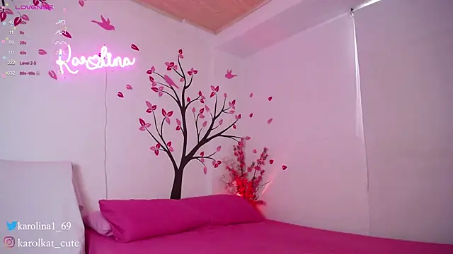 Karolina 1 online show from 01.27.25