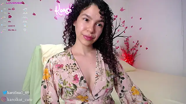 Karolina 1 online show from 02.27.25