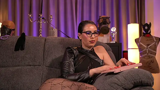 kelly kent online show from 01.21.25