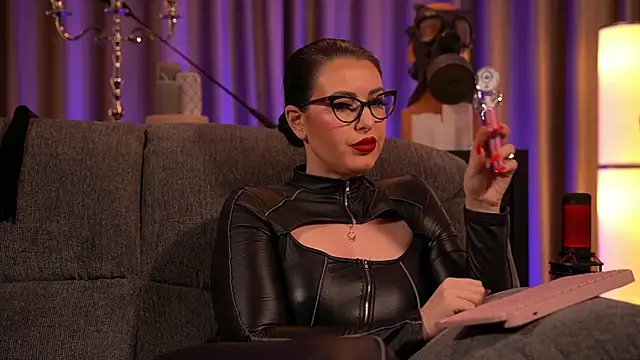 kelly kent online show from 02.03.25